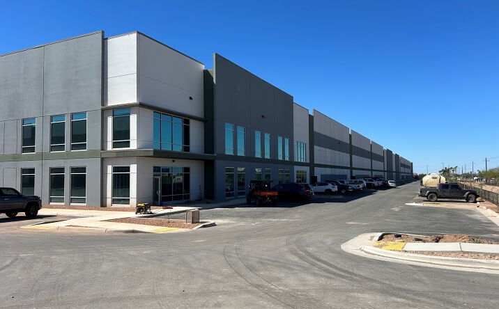 Pictures of Retail, Land, Restaurant property located at 3700 E Valencia Rd, Tucson, AZ 85756 for lease - image #1
