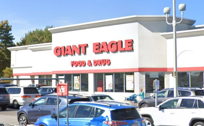 Pictures of Retail property located at 6259 Mayfield Rd, Mayfield Heights, OH 44124 for lease - image #1