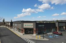 12101586