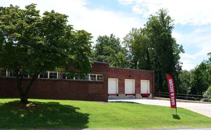 Pictures of Industrial property located at 846 W O. Ezell Blvd, Spartanburg, SC 29301 for lease - image #1