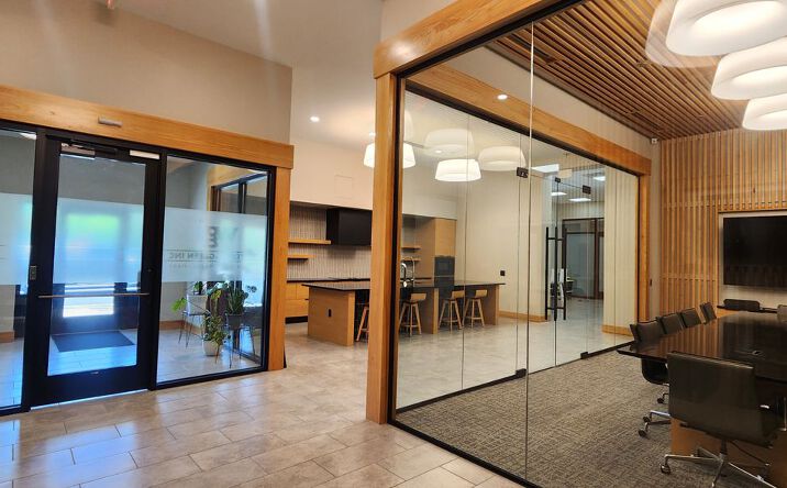 Pictures of Office property located at 240 N Tarragona St, Pensacola, FL 32502 for lease - image #1
