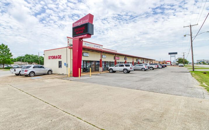 Pictures of Office property located at 7410 Blvd 26, Richland Hills, TX 76180 for lease - image #1