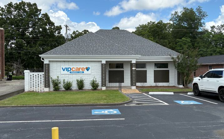 Pictures of Office, Special Purpose property located at 1558 Watson Blvd, Warner Robins, GA 31093 for lease - image #1