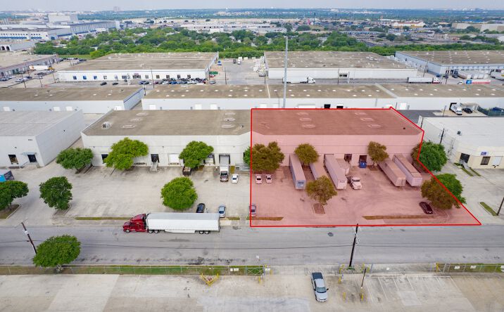 Pictures of Industrial property located at 5813 Distribution, San Antonio, TX 78218 for lease - image #1