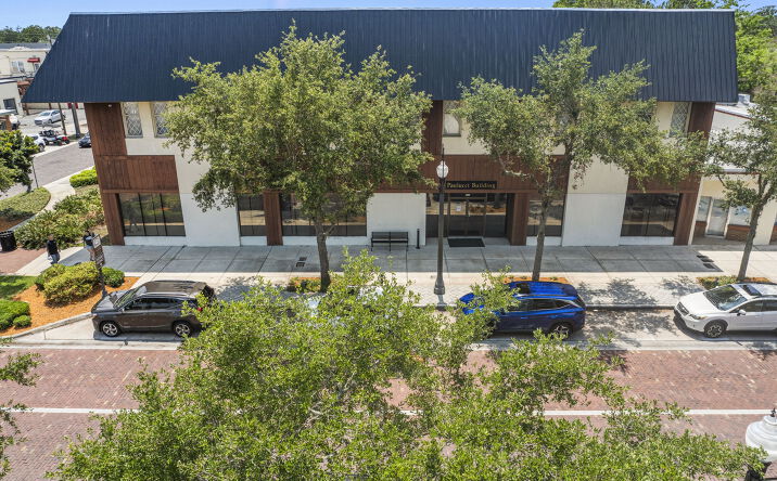 Pictures of Retail, Office, Restaurant property located at 201 W 1st St, Sanford, FL 32771 for lease - image #1