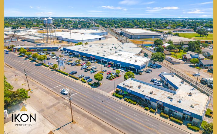 Pictures of Retail property located at 1108 Waterloo Rd, Stockton, CA 95205 for lease - image #1