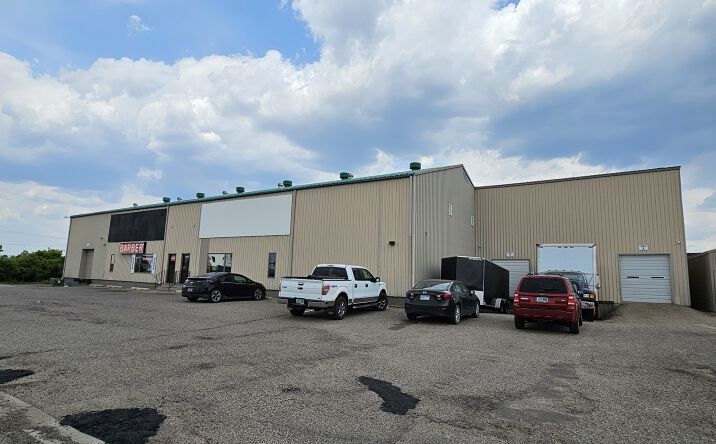 Pictures of Retail, Office, Industrial property located at 2425 Main Ave, Fargo, ND 58103 for lease - image #1