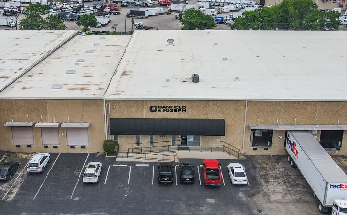 Pictures of Industrial property located at 566 N Beach St, Fort Worth, TX 76111 for lease - image #1