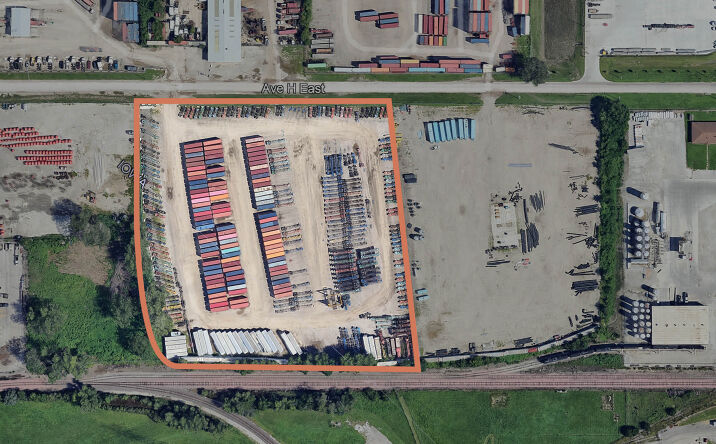 Pictures of Land property located at Omaha, NE, Omaha, NE 68110 for lease - image #1