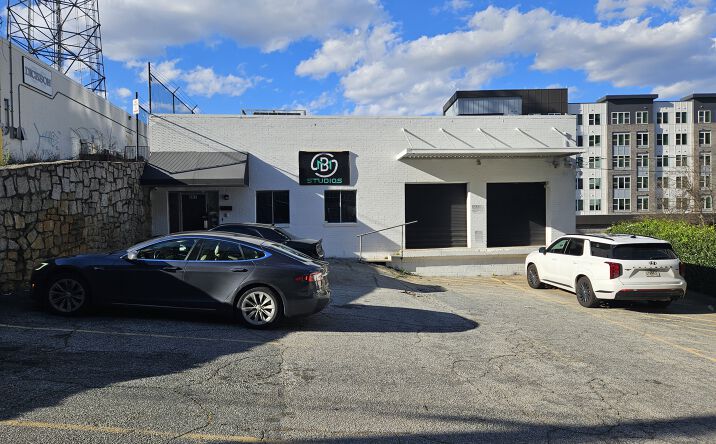 Pictures of Office property located at 663 11th St NW, Atlanta, GA 30318 for lease - image #1