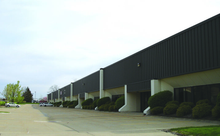Pictures of Industrial property located at 1126 Industrial Pkwy N, Brunswick, OH 44212 for lease - image #1