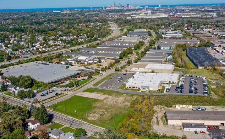 Pictures of Land property located at Jennings Freeway, Rt. 176, Cleveland, OH 44109 for lease - image #1