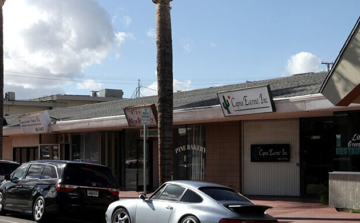 Pictures of Retail, Office property located at 6725 - 6753 Brockton Ave, Riverside, CA 92506 for lease - image #1