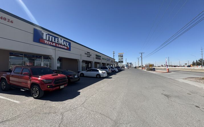 Pictures of Retail property located at 14026 Horizon Blvd, Horizon City, TX 79928 for lease - image #1