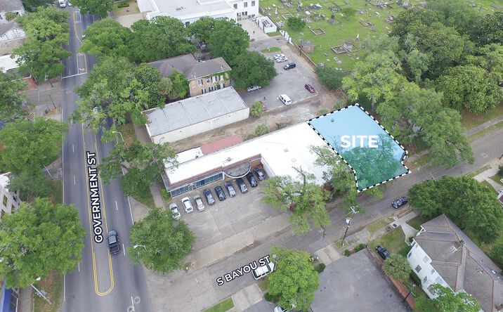 Pictures of Retail, Office, Industrial property located at 755 Government St, Mobile, AL 36602 for lease - image #1