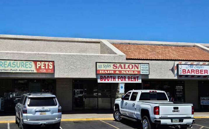 Pictures of Retail property located at 3502 W Greenway Rd, Phoenix, AZ 85068 for lease - image #1