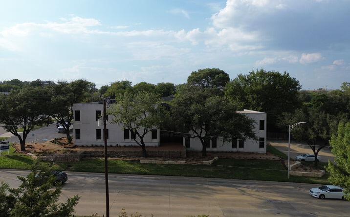 Pictures of Office property located at 4420 W Vickery Blvd, Fort Worth, TX 76107 for lease - image #1