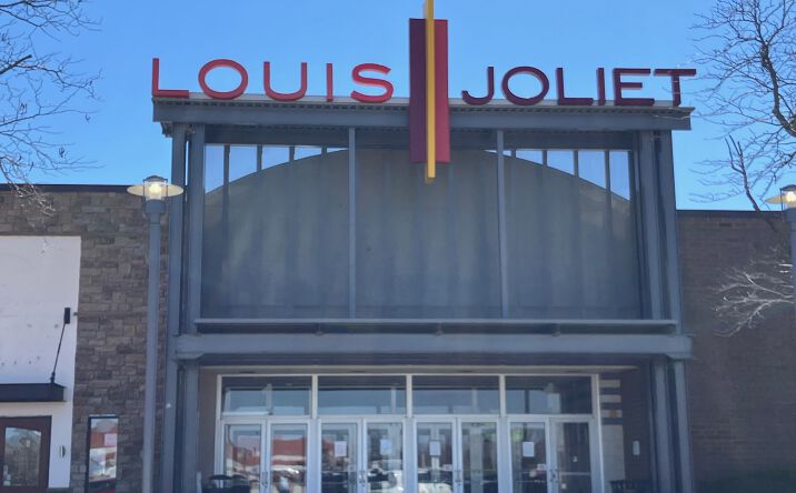 Pictures of Retail property located at 3340 Mall Loop Dr, Joliet, IL 60431 for lease - image #1