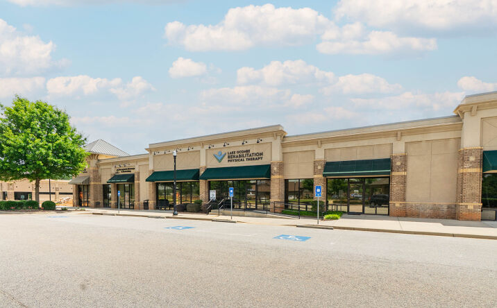 Pictures of Office property located at 117 Harmony Crossing, Eatonton, GA 31024 for lease - image #1