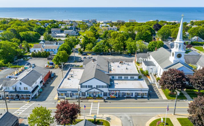 Pictures of Retail, Office, Restaurant property located at 537 MA-28, Harwich, MA 02646 for lease - image #1