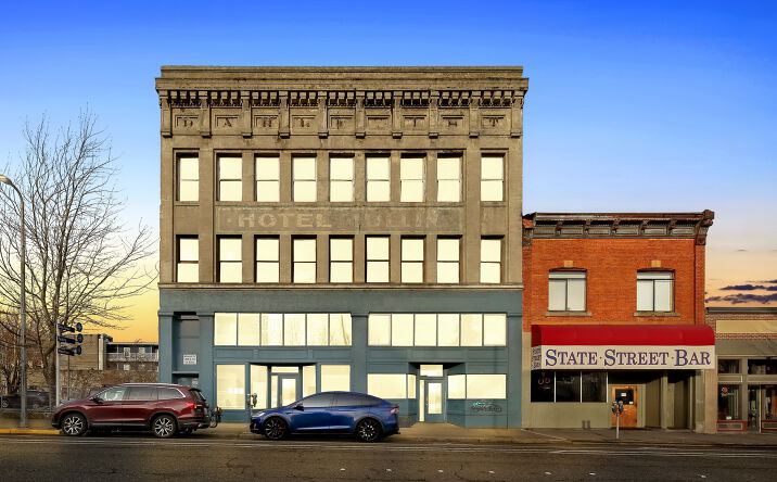 Pictures of Retail, Restaurant property located at 1313 N State St, Bellingham, WA 98225 for lease - image #1