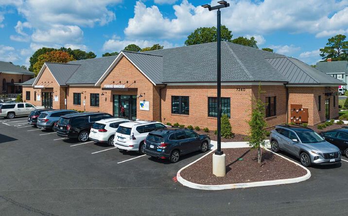 Pictures of Office property located at 7240 Patterson Ave, Henrico, VA 23229 for lease - image #1