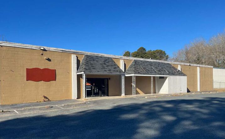 Pictures of Retail, Industrial property located at 3306 Lankford Hwy, Exmore, VA 23350 for lease - image #1