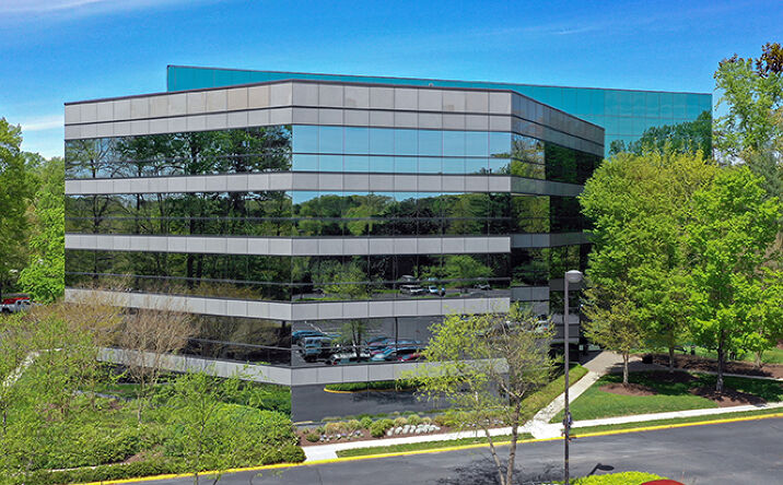Pictures of Office property located at 7400 Beaufont Springs Dr, Richmond, VA 23225 for lease - image #1