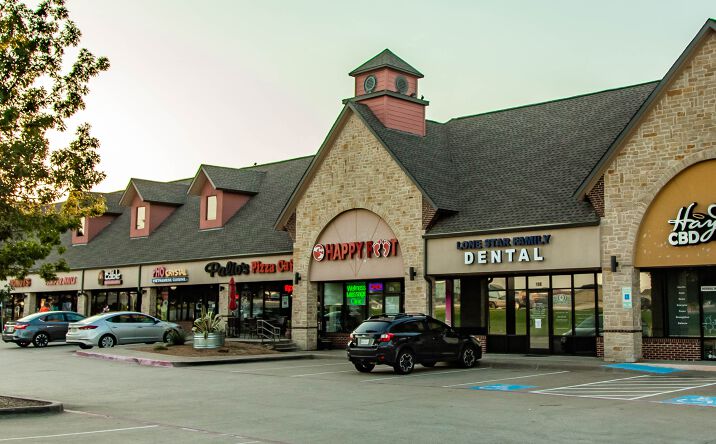 Pictures of Retail, Restaurant property located at 441 E Stacy Rd, Fairview, TX 75069 for lease - image #1