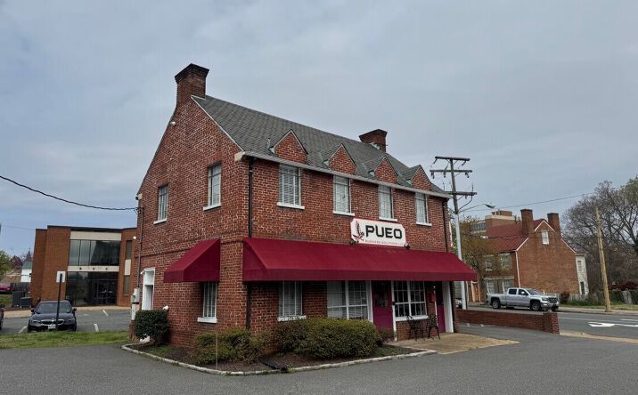 Pictures of Office property located at 301 Lafayette Blvd, Fredericksburg, VA 22401 for lease - image #1
