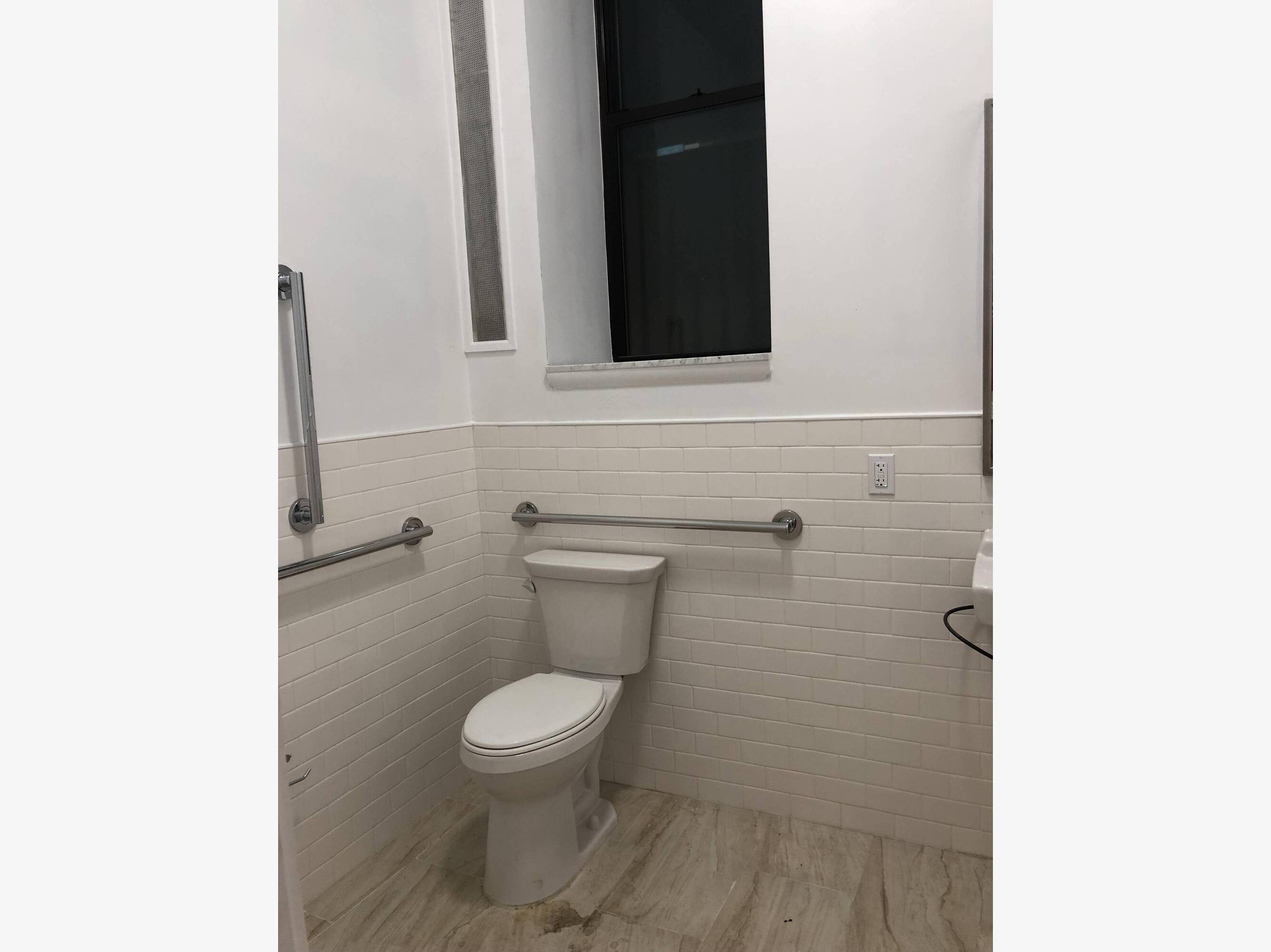 2880377