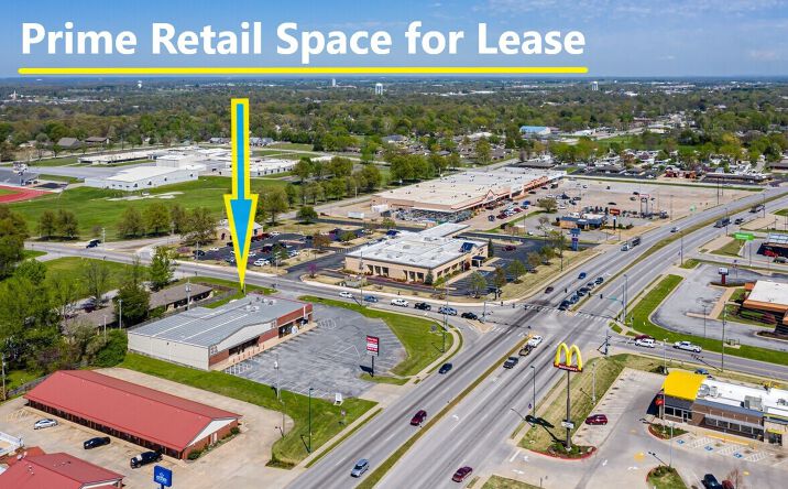 Pictures of Retail, Office, Restaurant property located at 1701 US-412, Siloam Springs, AR 72761 for lease - image #1