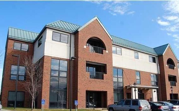 Pictures of Office property located at 944 Glenwood Station Ln, Charlottesville, VA 22901 for lease - image #1