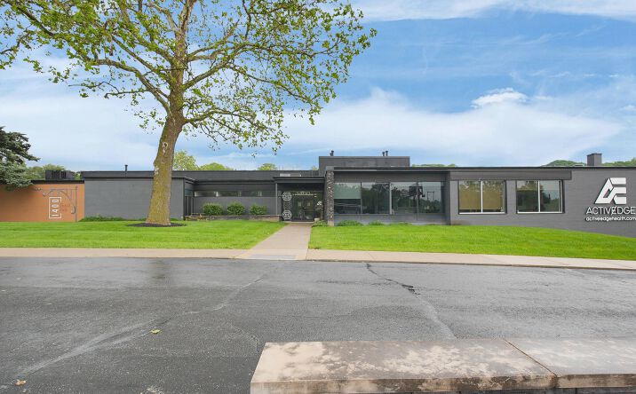 Pictures of Retail, Office, Industrial property located at 1400 Dublin Rd, Columbus, OH 43215 for lease - image #1