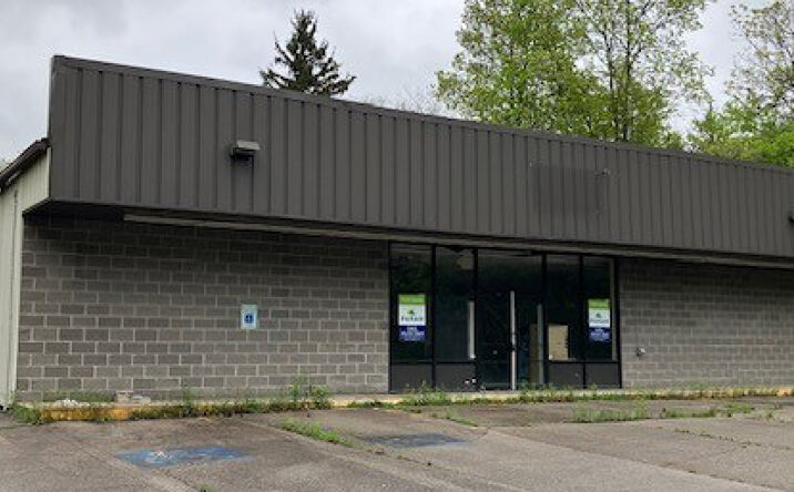 Pictures of Retail property located at 11180 Chardon Rd, Chardon, OH 44024 for lease - image #1
