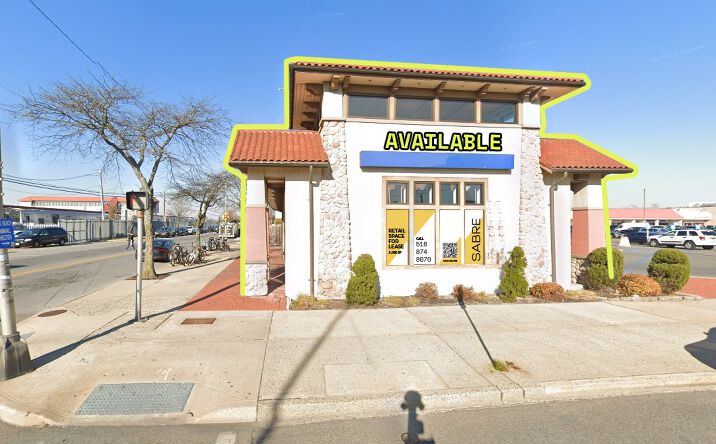 Pictures of Retail property located at 11 E Park Ave, Long Beach, NY 11561 for lease - image #1