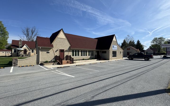 Pictures of Retail property located at 533 E Lincoln Hwy, Exton, PA 19341 for lease - image #1