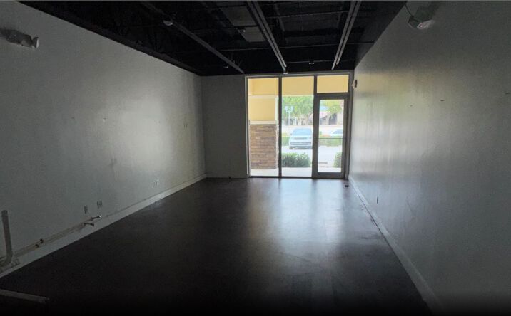 Pictures of Retail, Office property located at 199 W Palmetto Park Rd, Boca Raton, FL 33432 for lease - image #1