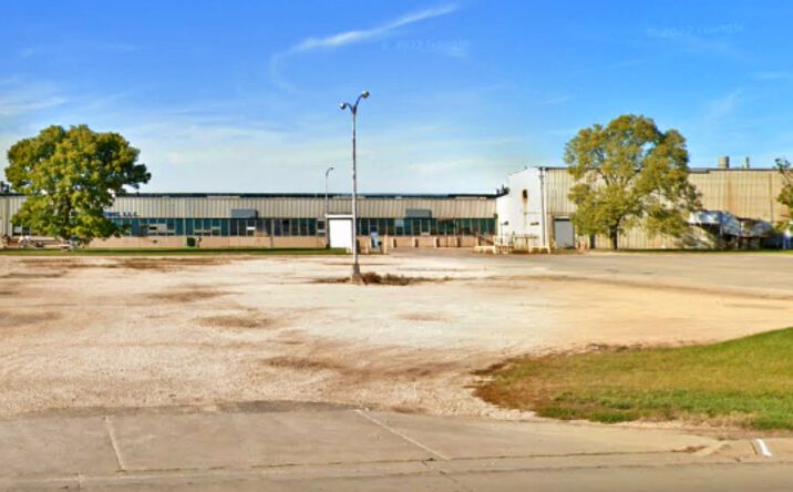 Pictures of Industrial property located at 4500 Kishwaukee St, Rockford, IL 61109 for lease - image #1