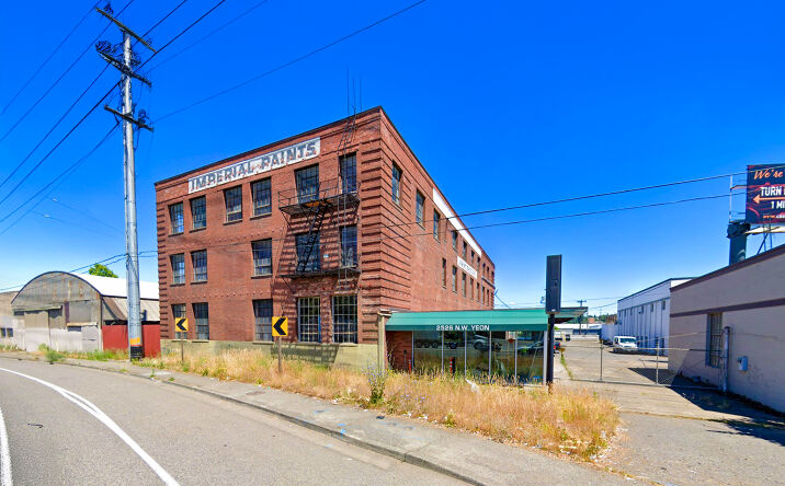 Pictures of Industrial property located at 2526 NW Yeon Ave, Portland, OR 97210 for lease - image #1