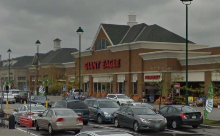 Pictures of Retail property located at 650 N State St, Westerville, OH 43082 for lease - image #1