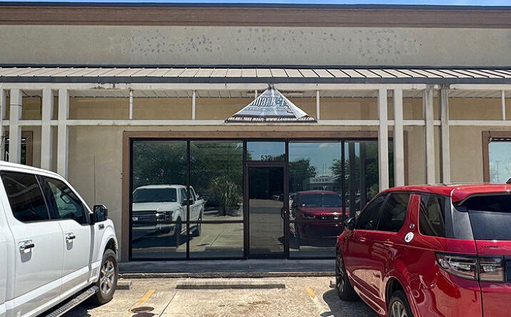 Pictures of Retail, Office property located at 532 Belle Terre Blvd, Laplace, LA 70068 for lease - image #1
