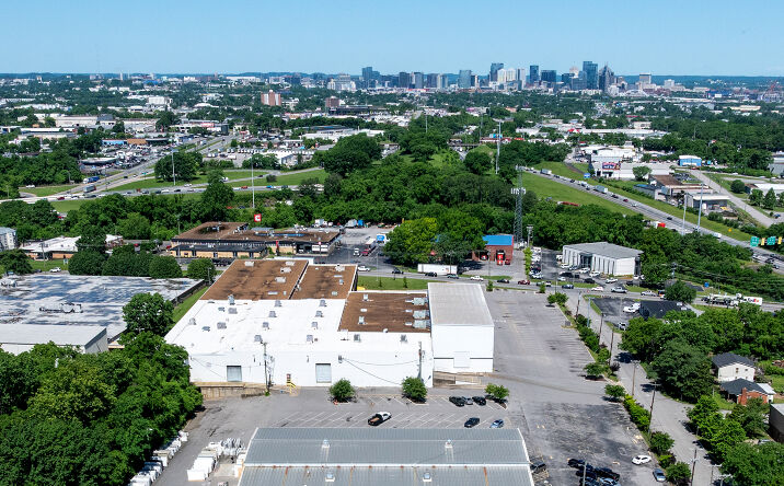 Pictures of Industrial property located at 707 Spence Ln, Nashville, TN 37217 for lease - image #1