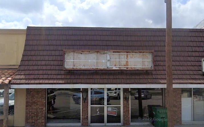 Pictures of Retail property located at 110 N Travis Ave, Cleveland, TX 77327 for lease - image #1