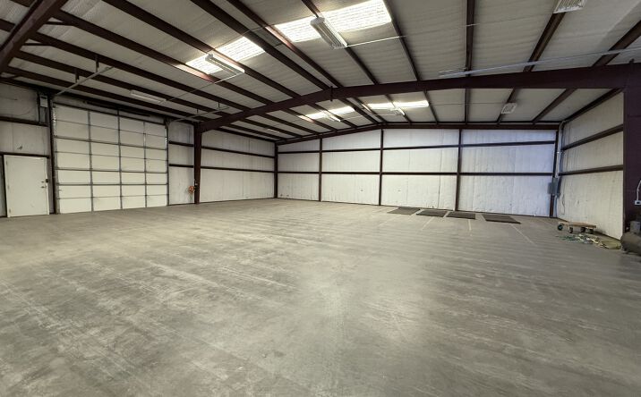 Pictures of Industrial property located at 2303 Private Rd 7340, Lubbock, TX 79423 for lease - image #1
