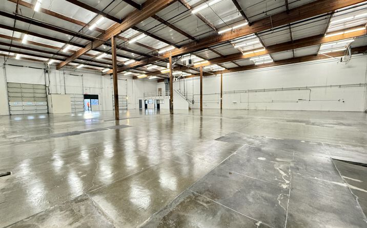 Pictures of Industrial property located at 1707 NE Argyle St, Portland, OR 97211 for lease - image #1