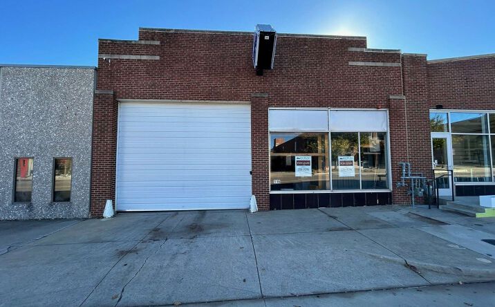 Pictures of Retail, Industrial, Restaurant property located at 116 NW 8th St, Oklahoma City, OK 73102 for lease - image #1