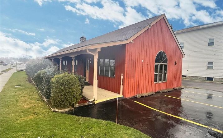 Pictures of Office, Special Purpose property located at 50 W Utica St, Oswego, NY 13126 for lease - image #1