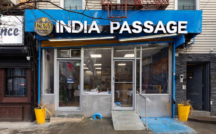 Pictures of Retail, Restaurant property located at 728 Courtlandt Ave, The Bronx, NY 10451 for lease - image #1