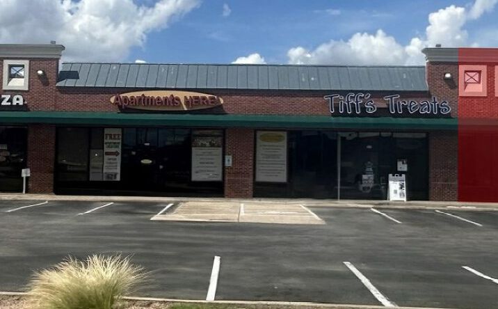 Pictures of Retail property located at 11011 Research Blvd, Austin, TX 78759 for lease - image #1